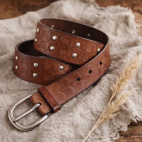 Fossil Brown Embossed Leather Studded Belt Silver Tone Western Boho Size Large